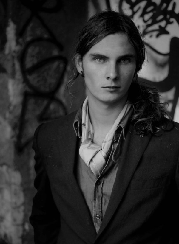 Fresh Face | Sigmund by Blake Schaefering