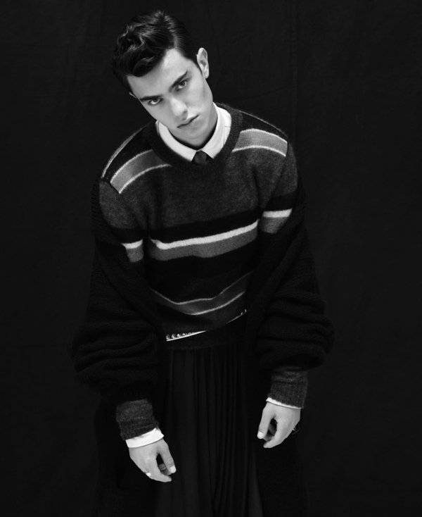 The Sitting by Alexander Wagner for 7th Man