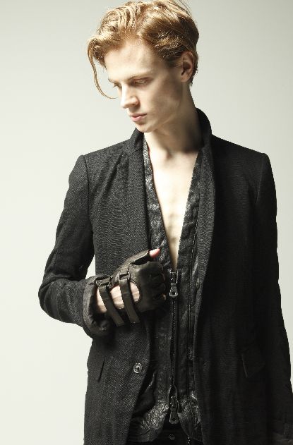 Photo of the Day – The Viridi-anne Spring/Summer 2010 Preview