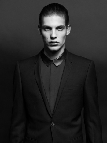 SANDRO MAN FW2012 LOOK 17