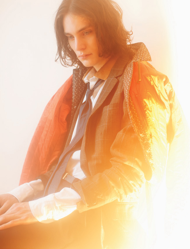 Jaco Van Den Hoven Brings ‘Kolor’ to Hunter Magazine