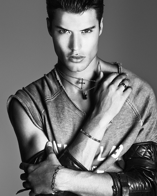 Emilio Flores Plays 'The Shadow Game' for the Luca Barra Jewels 2012/13 ...