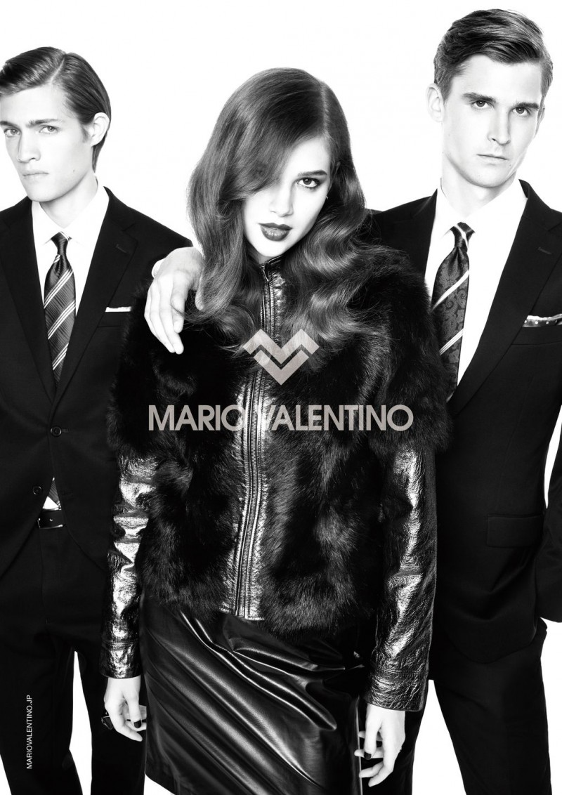 mariovalentino fw12 ad women1