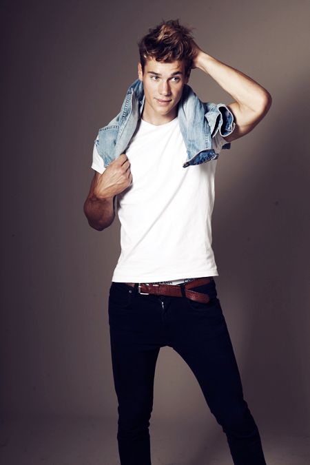 Modelwerk Fresh Face Pepe by Lina Tesch