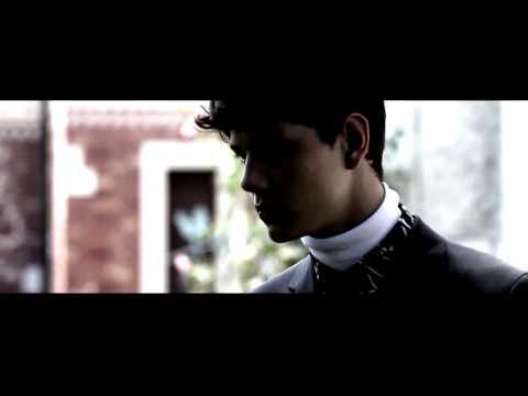 Aaron Olzer Directs a Dandyish Simone Nobili for Essential Homme