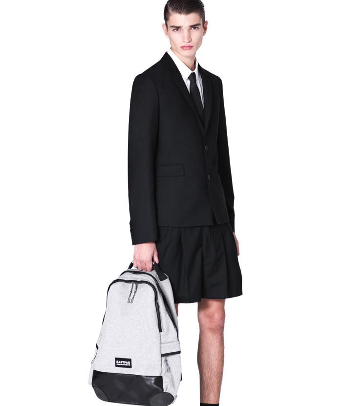 EASTPAK KRISVANASSCHE SS13 3