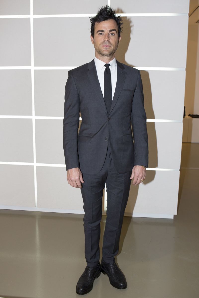 Justin Theroux & Victor Cruz Attend Calvin Klein Collection Fall/Winter ...