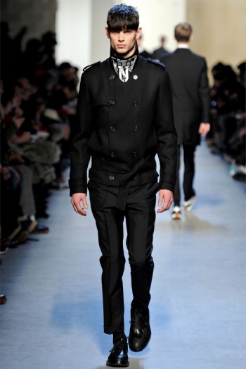 KRISVANASSCHE Fall/Winter 2013 | Paris Fashion Week – The Fashionisto