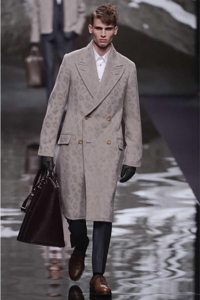 Louis Vuitton Fall/Winter 2013 | Paris Fashion Week