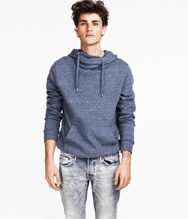 Oscar Spendrup Models H&M's Spring 2013 Basic Styles – The Fashionisto