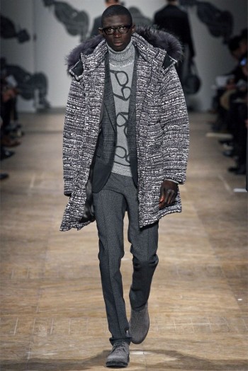 Viktor & Rolf Fall/Winter 2013 | Paris Fashion Week – The Fashionisto