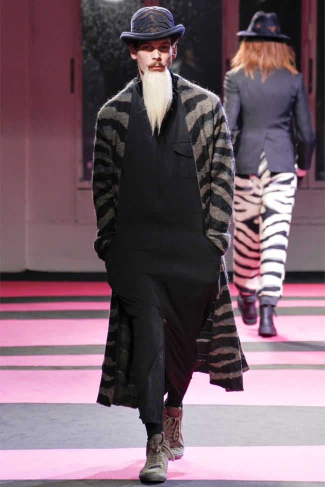 Yohji Yamamoto Fall/Winter 2013 | Paris Fashion Week