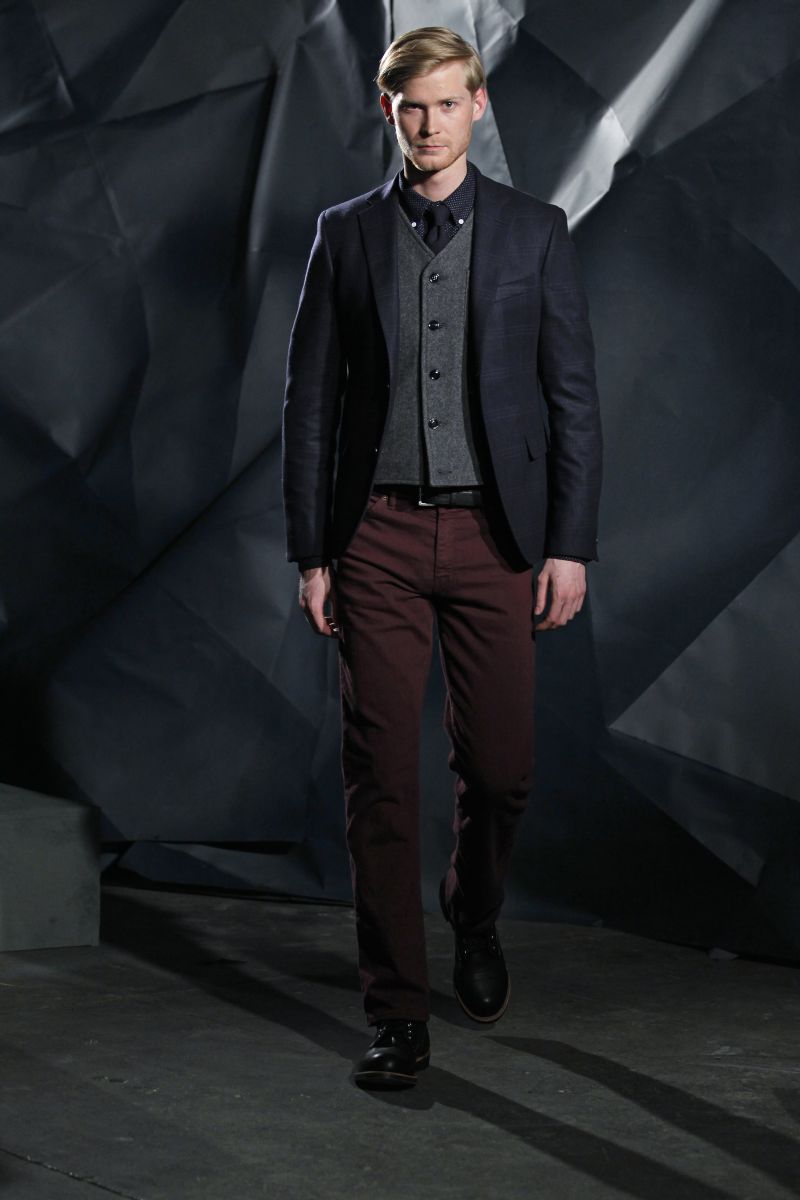 AW13 RALEIGH DOMINIK