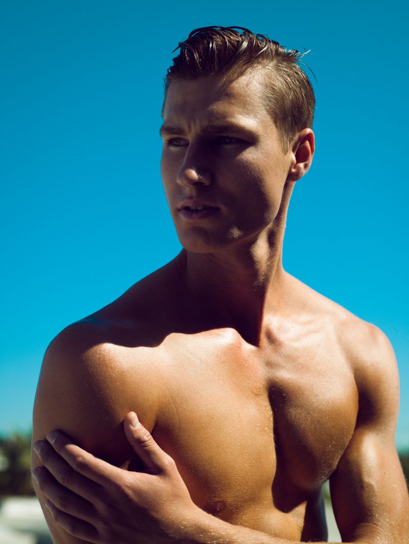 Ryan Hunter by Allen Henson for Fashionisto Exclusive – The Fashionisto