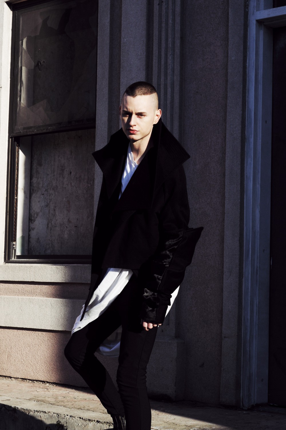 Jeffrey Gaunt Appears Before the Lens of Hadar Pitchon – The Fashionisto