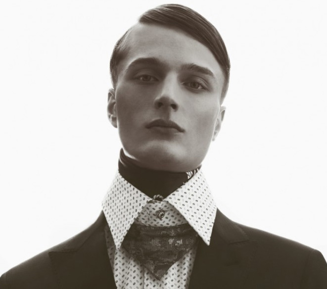 Almantas Petkunas by Olgaç Bozalp for Fashionisto Exclusive Almantas Petkunas by Olgaç Bozalp for Fashionisto Exclusive