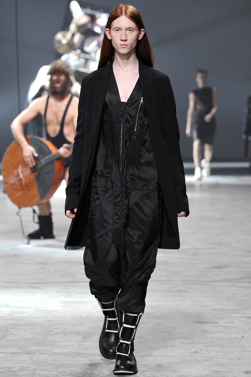 Rick Owens Spring/Summer 2014 | Paris Fashion Week | The Fashionisto