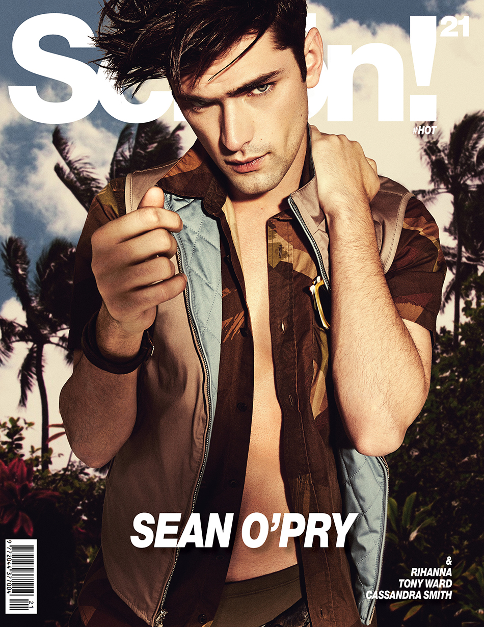 Sean O’Pry Mesmerizes on the Cover of Schön!