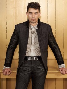 Guess men's holiday 2013 lookbook 30