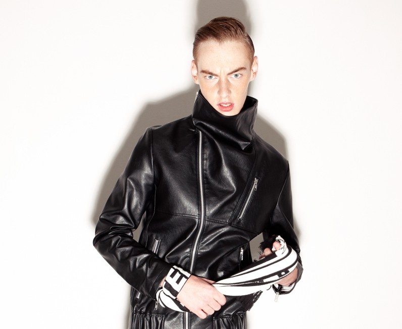 Roberto Sipos Graces Munsoo Kwon’s Spring/Summer 2014 Lookbook