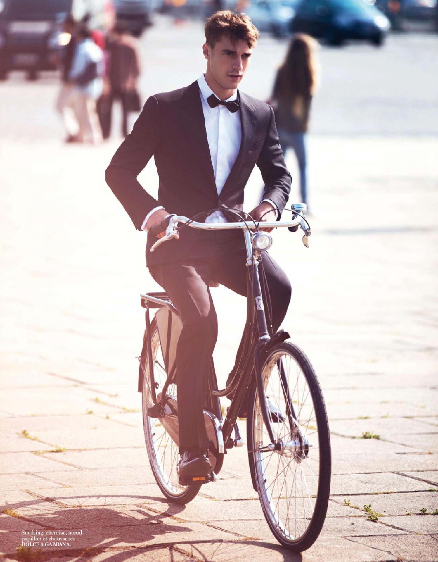 Clément Chabernaud Hits the Streets of Paris for the September Issue of Vogue Paris