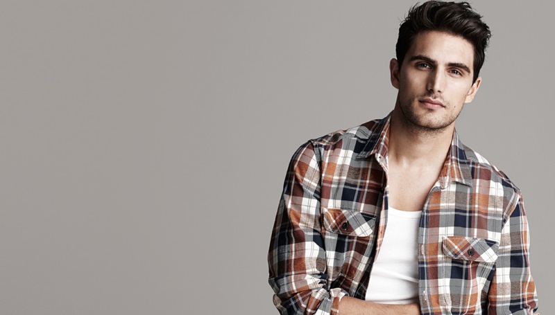 Julien Quevenne Sports H&M ‘Shirts for Everyone’