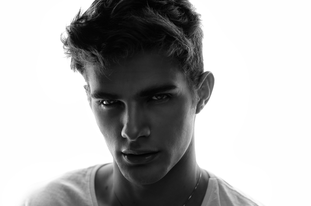 J.D. Barnes Captures Leu Kiister in New York City