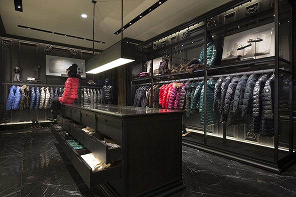 MONCLER BOUTIQUE TAIPEI_4