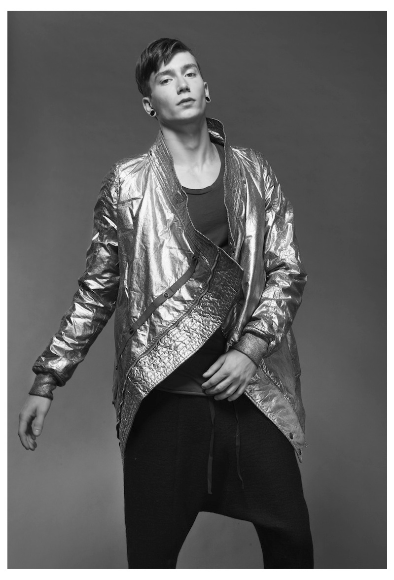 Graham Reese Models New Fall Styles for Oak New York