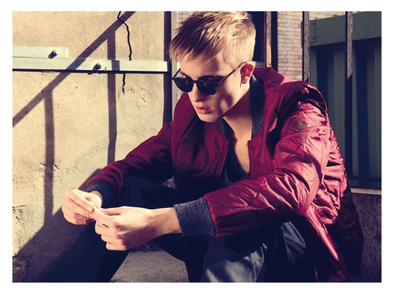 Victor by Tobias Wirth for Fashionisto Exclusive