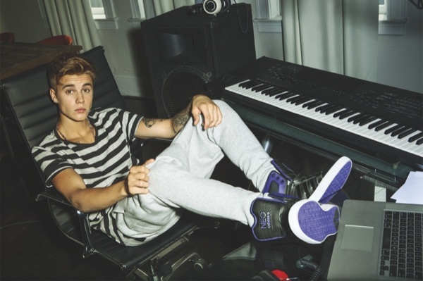 otro Rebaño Decepción Justin Bieber Gets Interactive for Adidas NEO Label Fall/Winter 2013 – The  Fashionisto