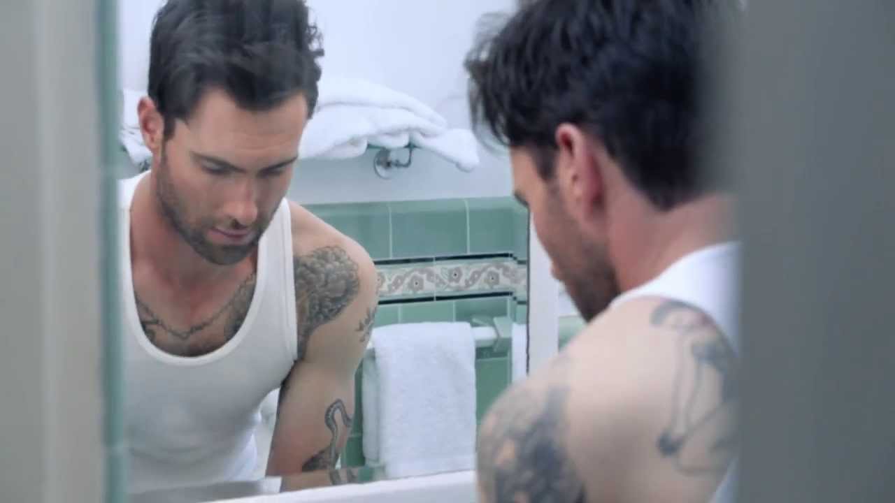 Adam Levine Holiday 2013 Commercial