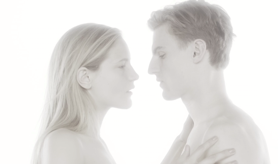 David Bowie – Love Is Lost (Hello Steve Reich Mix by James Murphy for the DFA) Music Video
