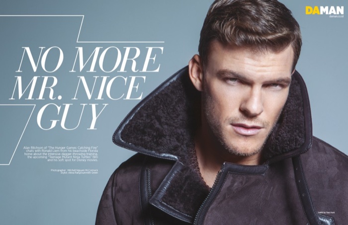 Alan Ritchson fashion