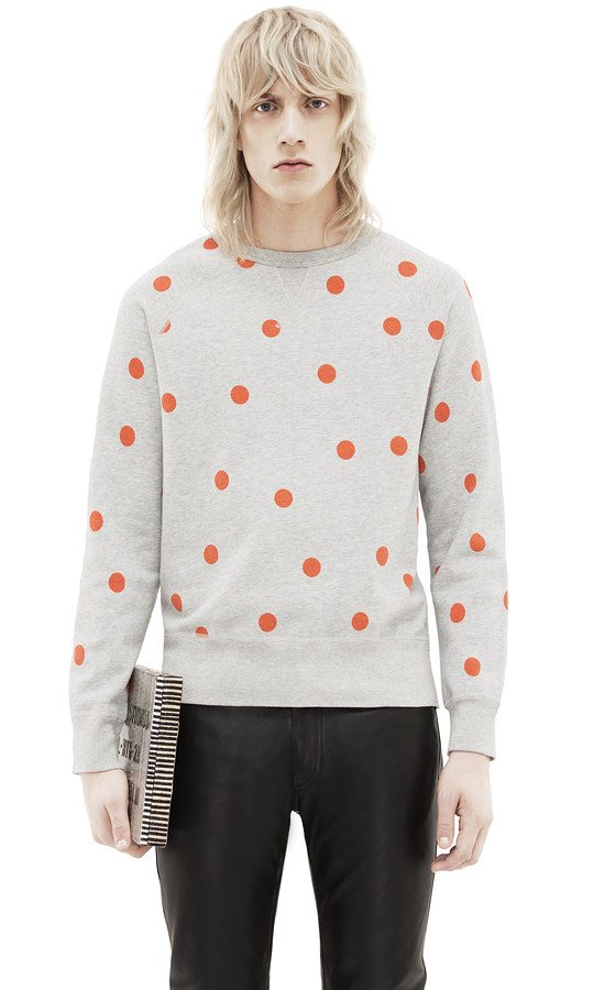 acne college dot 001