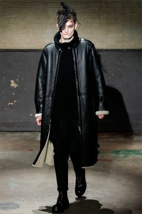 alexander mcqueen fall winter 2014 show 0021