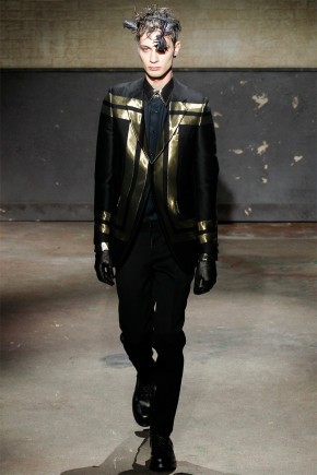 alexander mcqueen fall winter 2014 show 0028