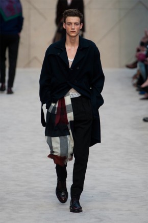 burberry prorsum fall winter 2014 show 0009