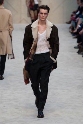 burberry prorsum fall winter 2014 show 0013