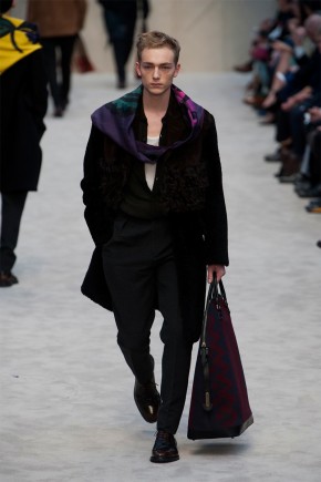 burberry prorsum fall winter 2014 show 0017