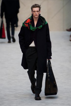 burberry prorsum fall winter 2014 show 0020