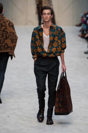 burberry prorsum fall winter 2014 show 0035