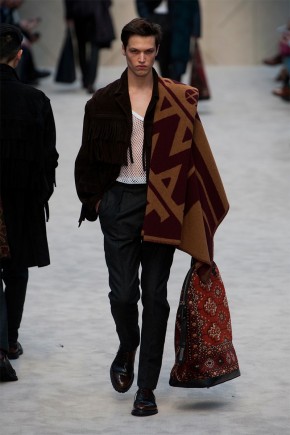 burberry prorsum fall winter 2014 show 0041