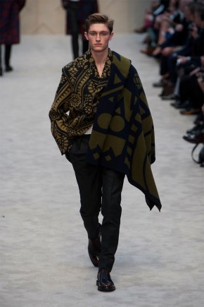 burberry prorsum fall winter 2014 show 0045