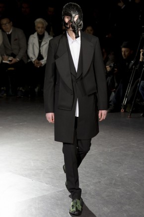 comme des garcons fall winter 2014 show photos 0012