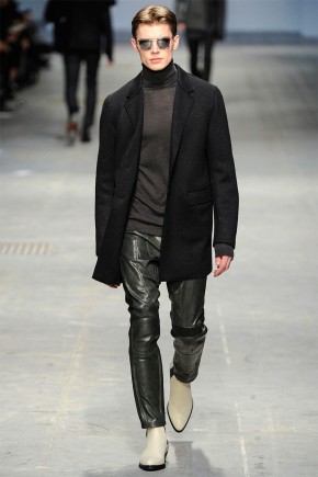 costume national homme fall winter 2014 show 0010