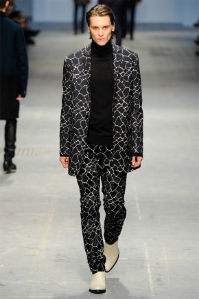 costume national homme fall winter 2014 show 0016