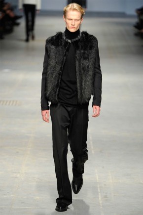 costume national homme fall winter 2014 show 0027