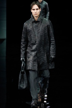 Giorgio Armani Fall/Winter 2014 | Milan Fashion Week – The Fashionisto