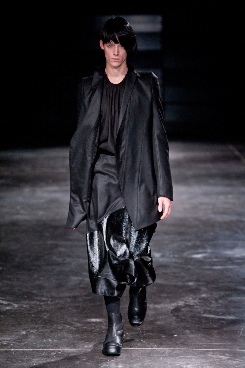 Julius Fall/Winter 2014 | Paris Fashion Week – The Fashionisto